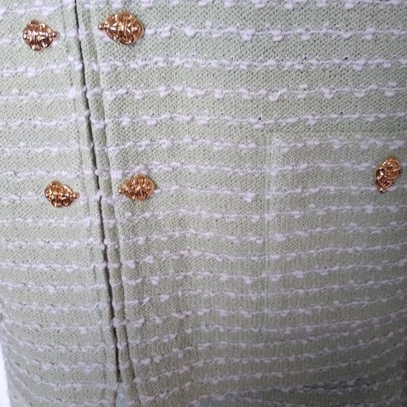 New St. John Spring/Summer Suit - Picture 4 of 7